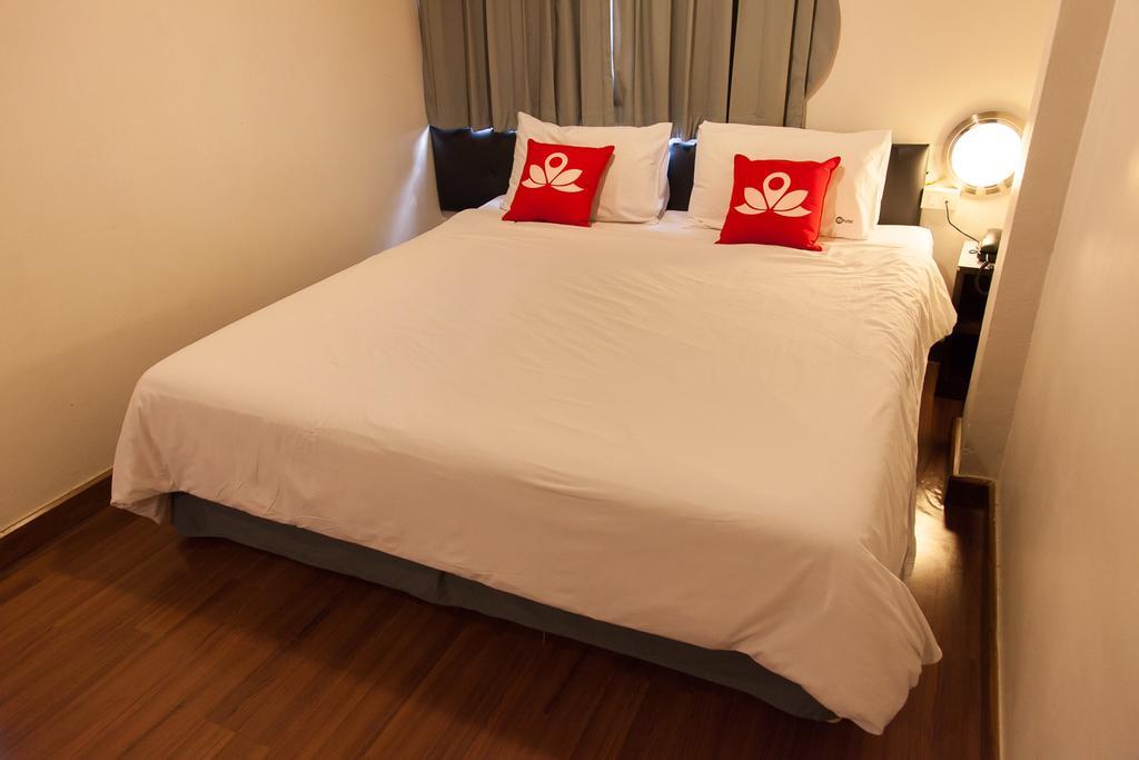 Zen Rooms Pratunam กรุงเทพมหานคร ภายนอก รูปภาพ